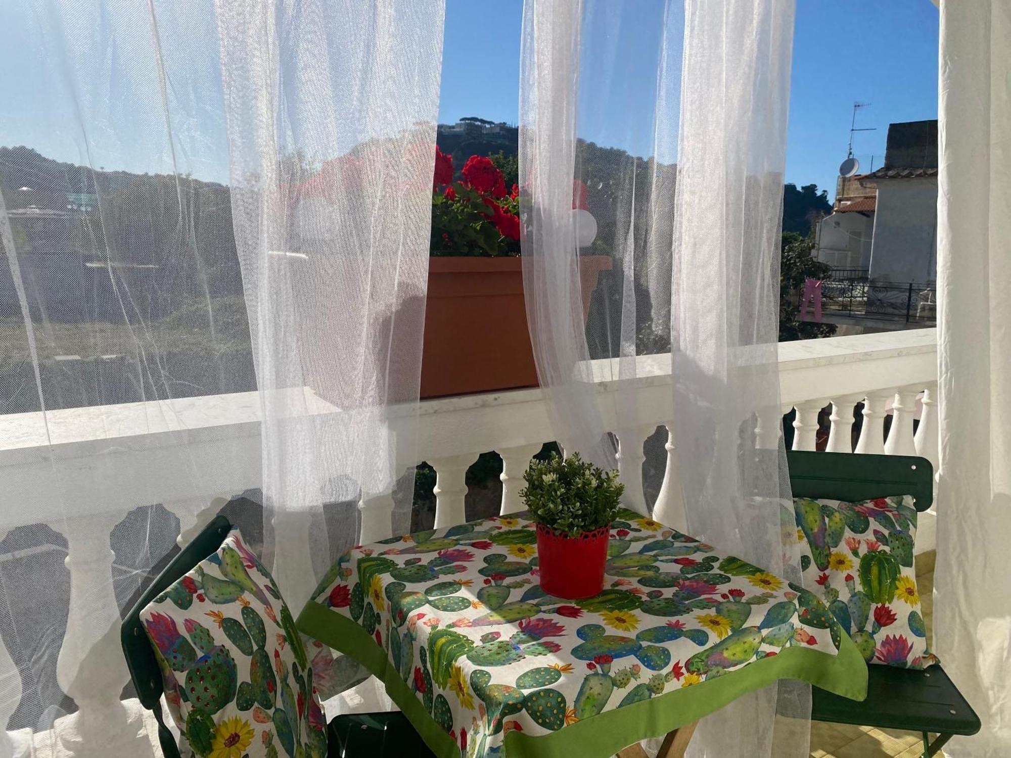 Villa Martina Suite Apartament Lacco Ameno  Dış mekan fotoğraf