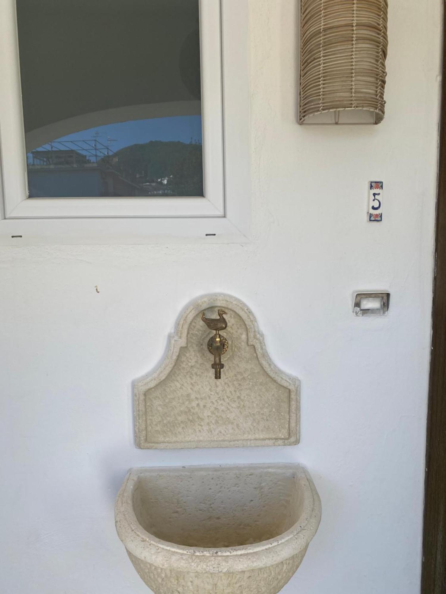Villa Martina Suite Apartament Lacco Ameno  Dış mekan fotoğraf